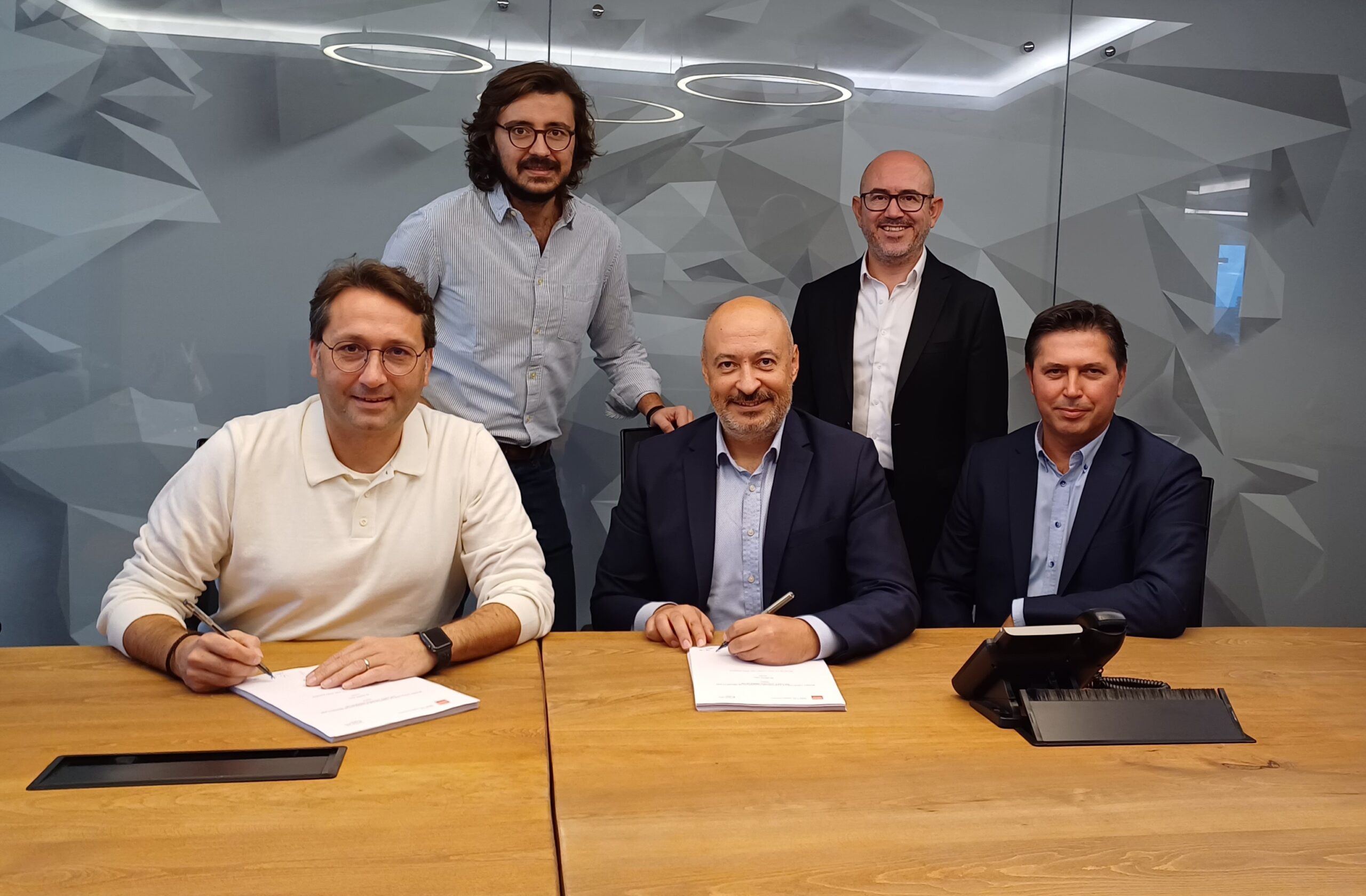 Boğaziçi Ventures’ın Yeni “İnsan Kaynakları Teknolojileri” Yatırımı: Buddy Performance 2 1703762846 Bogazici Ventures Ortagi Kenan Colpan Buddy CEO su Onur Ilkoz Buddy CTO su Zafer Safak Tokcanli Buddy CPO Volkan Senol Buddy Angel Investor Demirhan Sener scaled