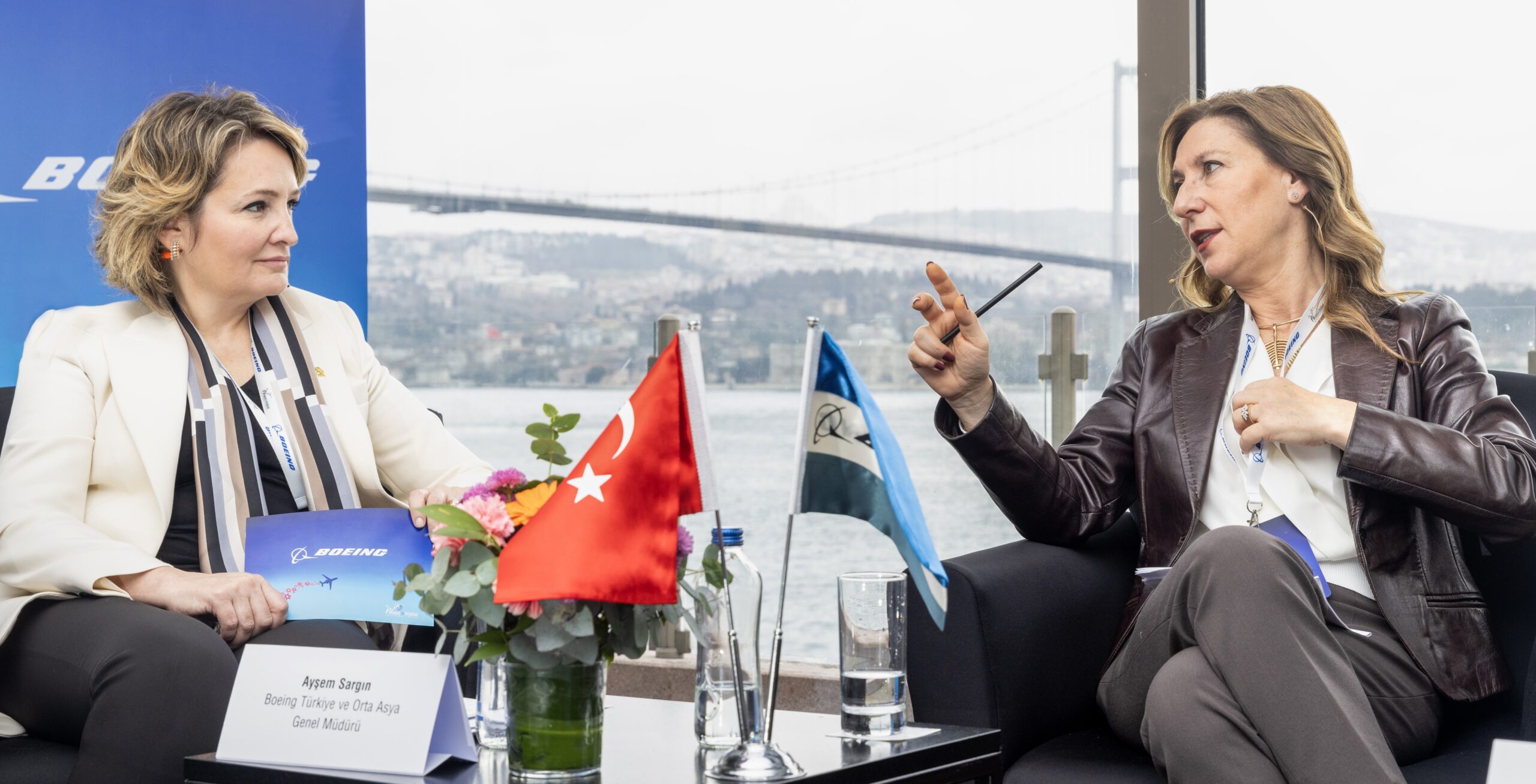 1709794835 Boeing T rkiye ve Orta Asya Genel M d r Ay em Sarg n ve Pegasus Hava Yollar CEO su G liz zt rk scaled