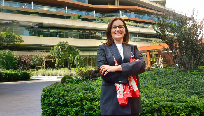 Özge Şahin, Zorlu Alışveriş Merkezi Genel Müdür Yardımcılığı görevine getirildi.