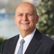 Arçelik'te Liderlik Değişimi 3 Arçelik'te Liderlik Değişimi