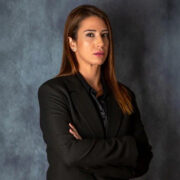 Kendi İsteğiyle İşten Ayrılanlar İçin Kıdem Tazminatı: Şartlar ve Borçlanma İmkânları