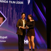 Estée Lauder Şirketleri Türkiye Genel Müdürü Nazlı Koruyan Altıpat, İTÜ Yönetim Ödülleri’nde Güzellik ve Kozmetik Kategorisinde “Yılın Lideri” Seçildi