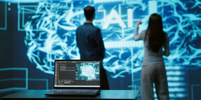 Yapay Zekâ Çağında Şirket Yönetimi: Liderler Hangi Yetkinlikleri Geliştirmeli?