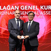 Yased Başkanlığı’nı Devralan Ali Fuat Orhonoğlu: “Türkiye’yi Küresel Yatırım Haritasında Daha Üst Siralara Taşıyacağız” 2 Yased Başkanlığı’nı Devralan Ali Fuat Orhonoğlu: “Türkiye’yi Küresel Yatırım Haritasında Daha Üst Siralara Taşıyacağız”