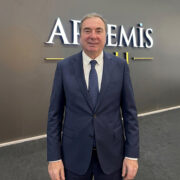 Sektörün Deneyimli İsmi Artemis Halı Kadrosunda