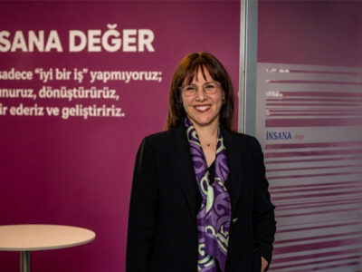 QNB Sigorta, Stevie Awards’ta “Yılın Çalışan İlişkileri Ekibi” Kategorisinde Altın Stevie Ödülü Kazandı 1 QNB Sigorta, Stevie Awards’ta “Yılın Çalışan İlişkileri Ekibi” Kategorisinde Altın Stevie Ödülü Kazandı