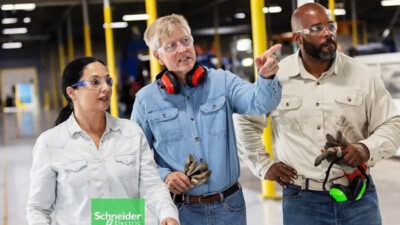 Schneider Electric’in Deneyimli Çalışan Programı, Dünya Ekonomik Forumu tarafından Future of Inclusion Lighthouse Olarak Seçildi