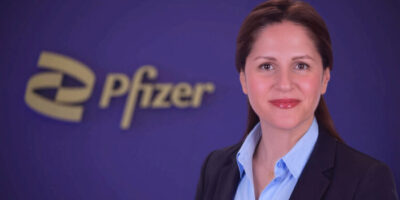 Pfizer Türkiye Ruhsatlandırma Direktörü Elif Turan Usanmaz Oldu